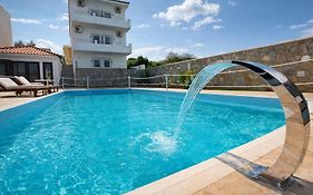 Koukounari Apartments